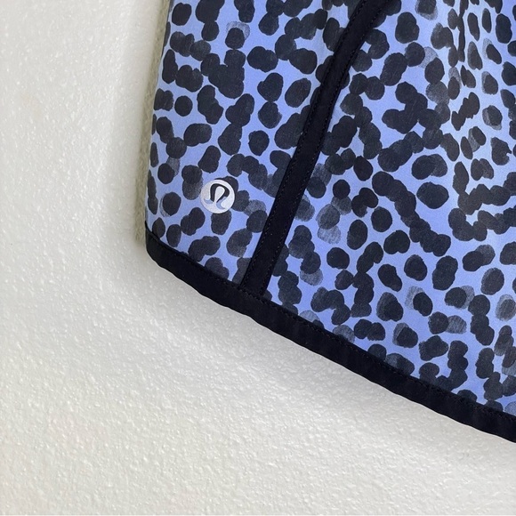 Lululemon Tracker Short III 4 Way Stretch Ace Spot Lullaby Blue Black 6 - Picture 12 of 16